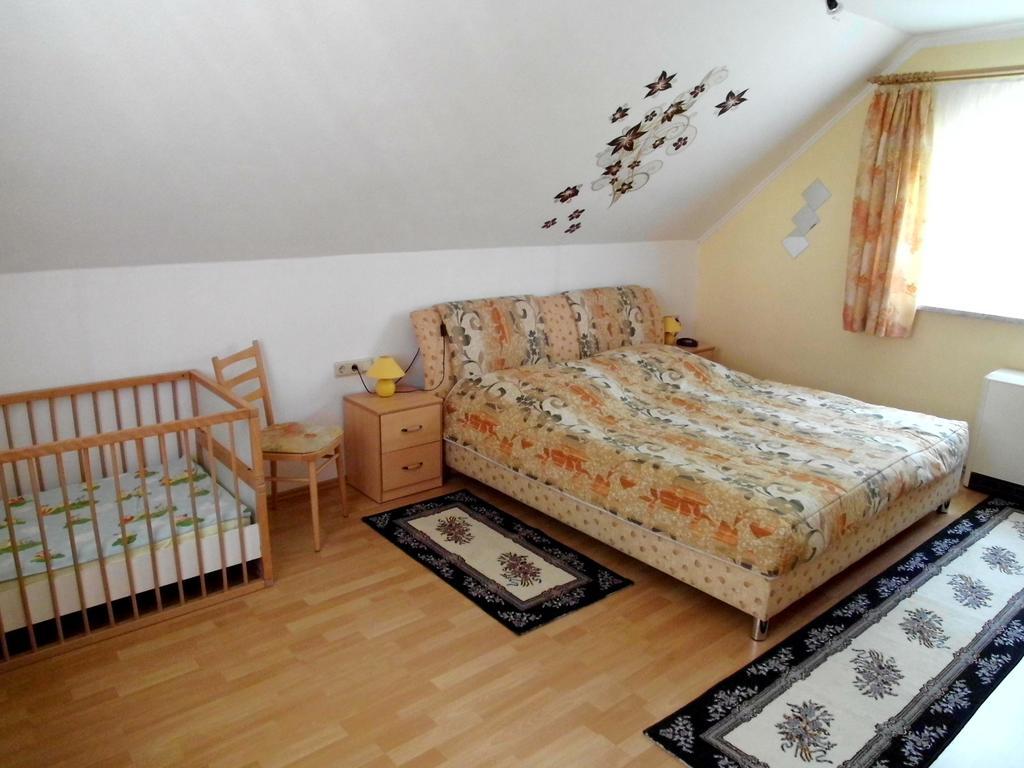 Ferienhaus Barbara Masserberg Zimmer foto
